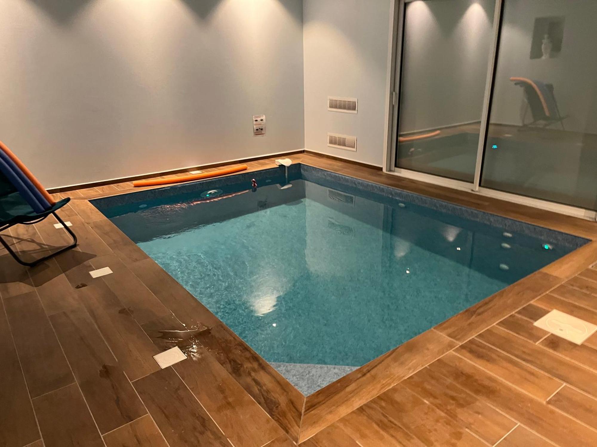 Maison Avec Piscine Interieure Privee, Buses De Spa, Jardin Clos Et Parking Aouste-sur-Sye Buitenkant foto